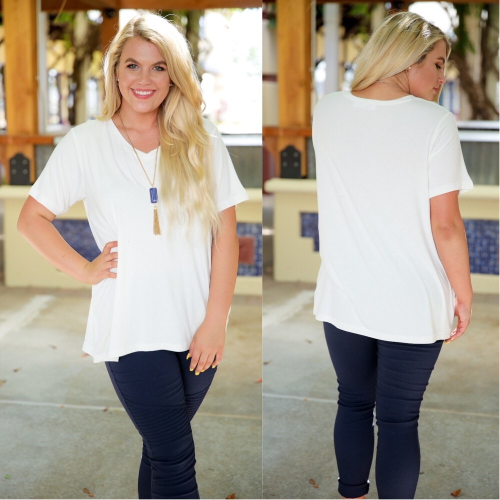 ✨LAST ONE✨PLUS Ivory V-Neck Short Sleeve Tee - Picture 3 of 3